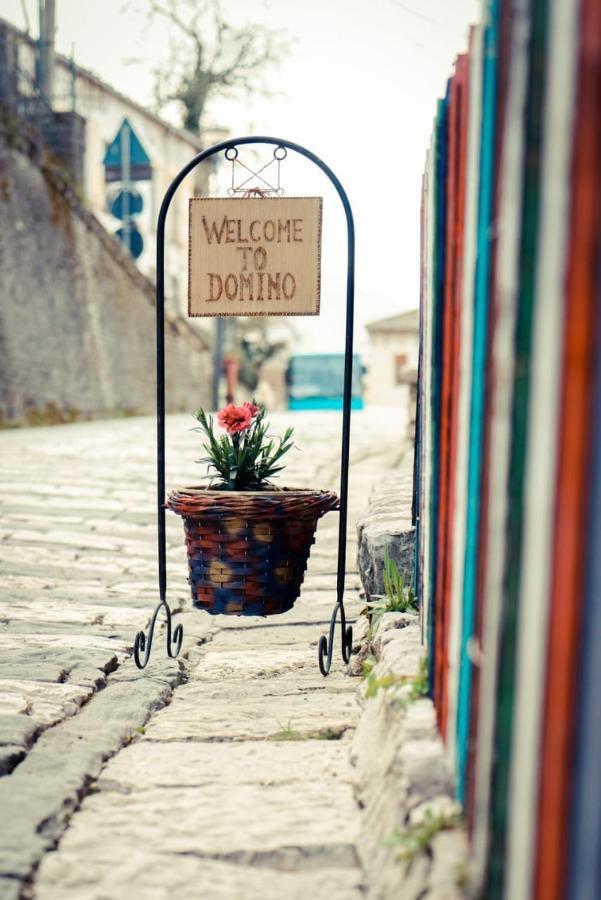 Hotel Domino Gjirokastër Exteriör bild
